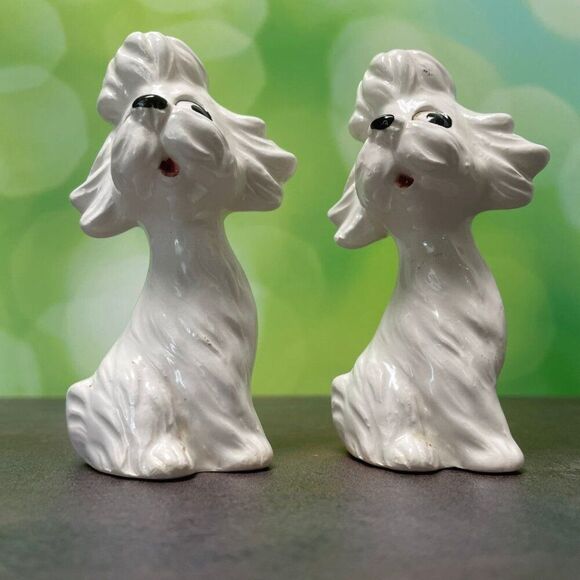 Vintage 1950s Poodle Salt & Pepper Shakers! Great condition. - Picture 2 of 7